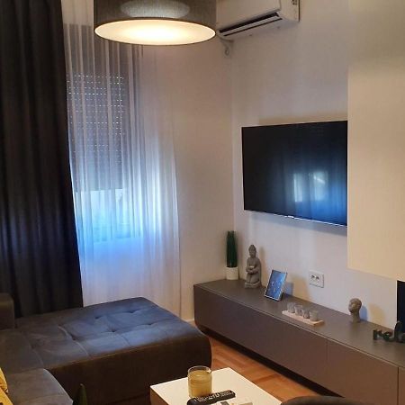 Apartmani Novi Sad Sm51 2 Kültér fotó